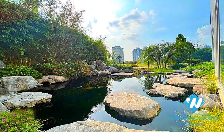 A grand, gorgeous villa for rent in Q Block, Ciputra